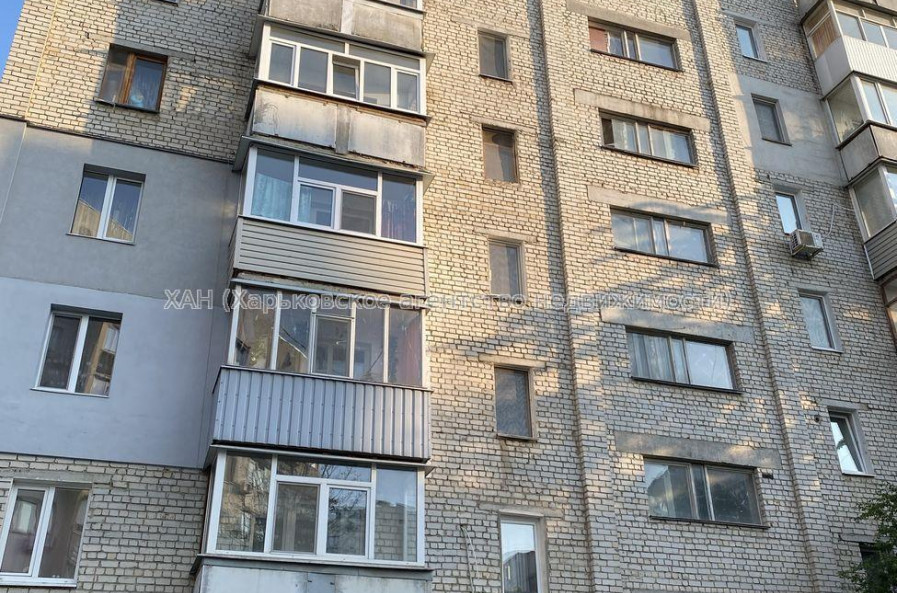 Продам квартиру, Юбилейный просп. , 61 , 3  ком., 67 м², косметический ремонт 