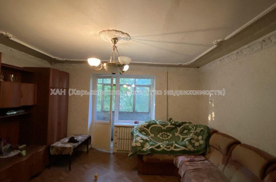 Продам квартиру, Юбилейный просп. , 61 , 3  ком., 67 м², косметический ремонт 