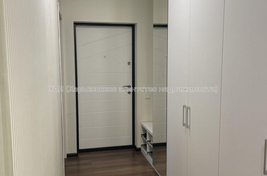 Продам квартиру, Мира ул. , 1  ком., 42 м², евроремонт 