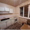 Продам квартиру, Гвардейцев Широнинцев ул. , 1 кім., 39 м², косметический ремонт 