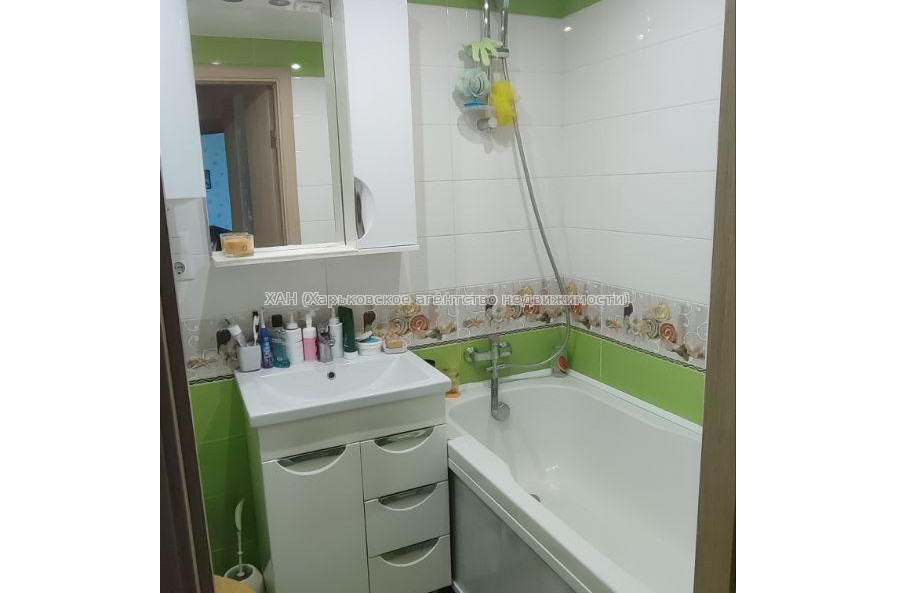 Продам квартиру, Людвига Свободы просп. , 2  ком., 45 м², капитальный ремонт 