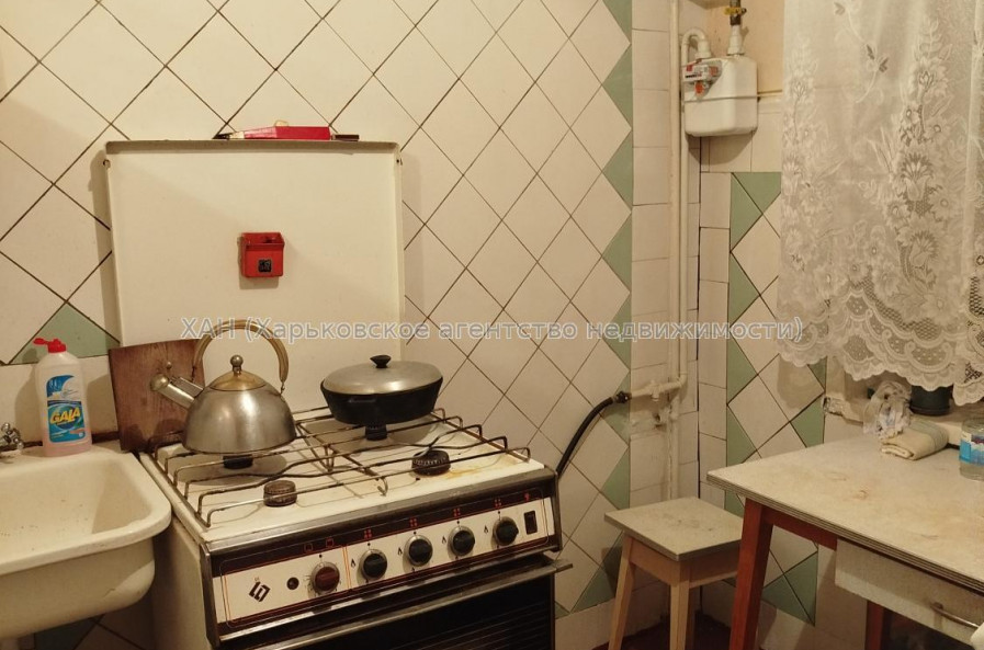 Продам квартиру, Зерновая ул. , 2  ком., 45 м², косметический ремонт 