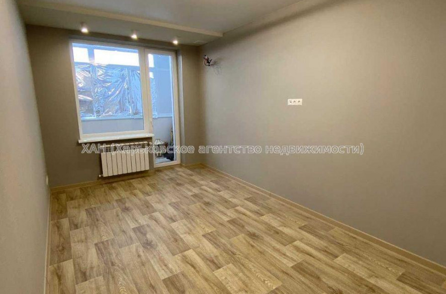 Продам квартиру, Зерновая ул. , 2 кім., 69 м², евроремонт 