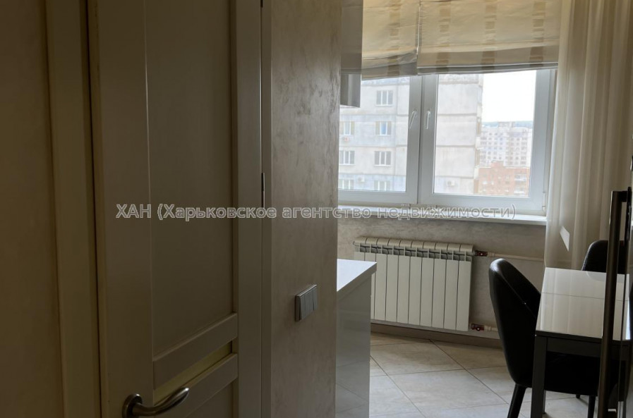 Сдам квартиру, Клочковская ул. , 154А , 3  ком., 69 м², капитальный ремонт 