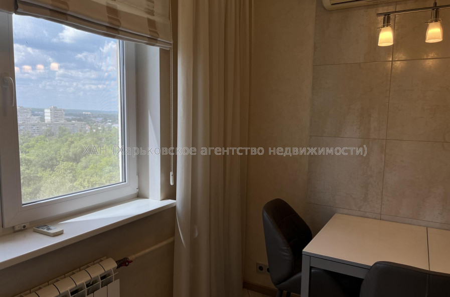 Сдам квартиру, Клочковская ул. , 154А , 3  ком., 69 м², капитальный ремонт 