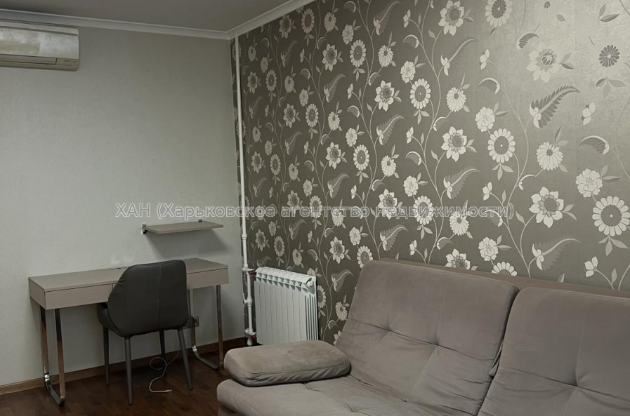 Сдам квартиру, Клочковская ул. , 154А , 3  ком., 69 м², капитальный ремонт 