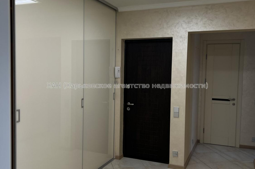 Сдам квартиру, Клочковская ул. , 154А , 3  ком., 69 м², капитальный ремонт 