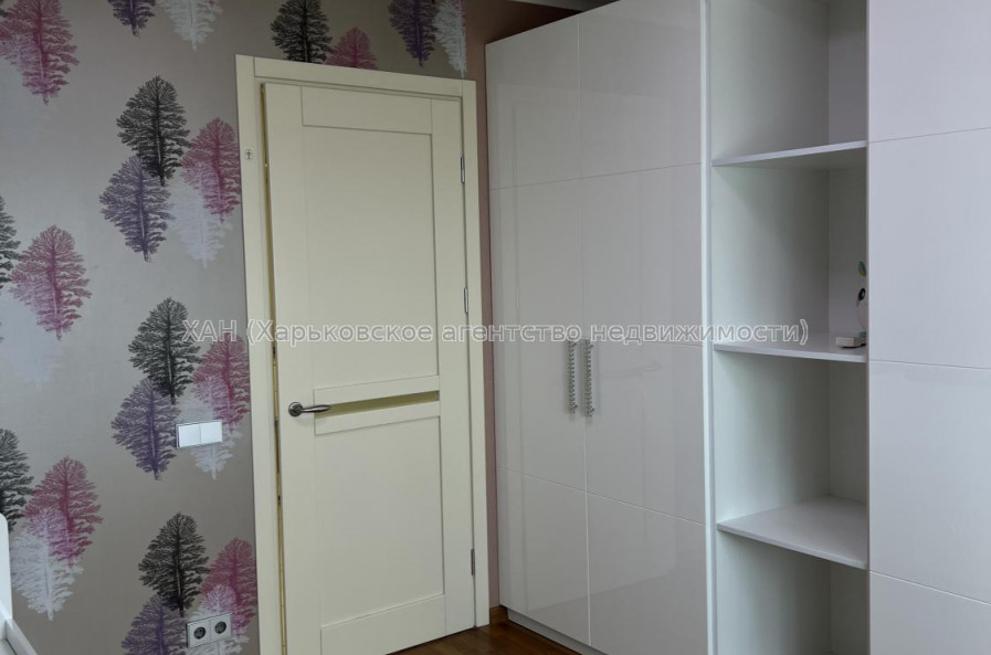 Сдам квартиру, Клочковская ул. , 154А , 3  ком., 69 м², капитальный ремонт 