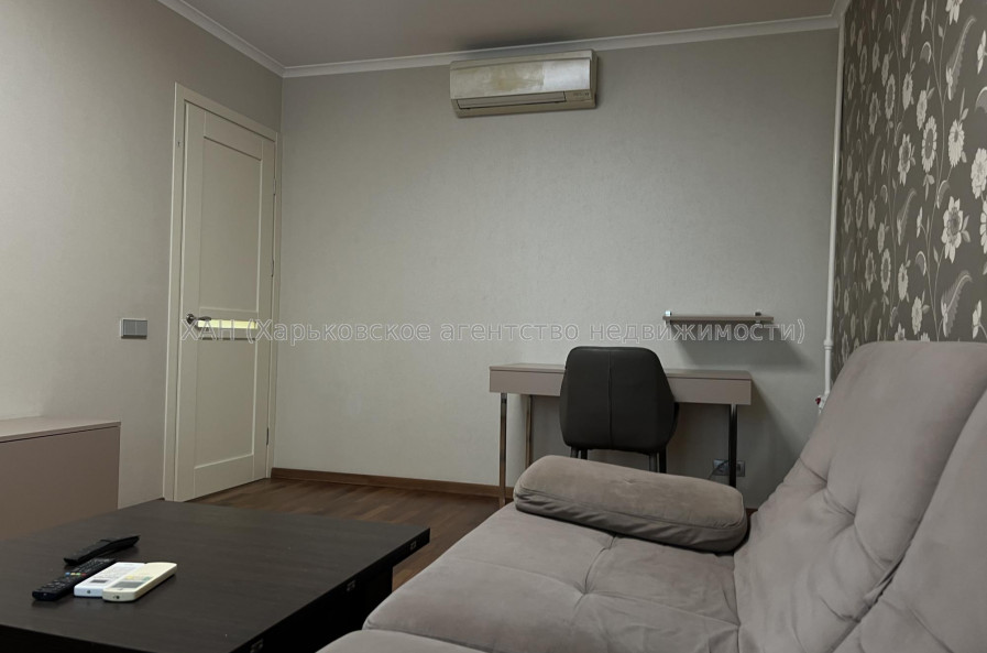 Сдам квартиру, Клочковская ул. , 154А , 3  ком., 69 м², капитальный ремонт 