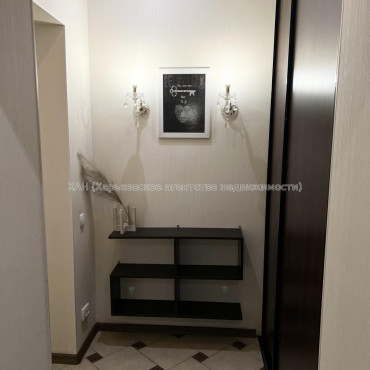 Продам квартиру, Петра Григоренко пр-т , 14 , 3  ком., 57 м², капитальный ремонт 