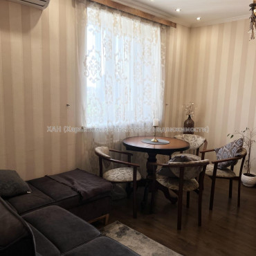 Продам квартиру, Петра Григоренко пр-т , 14 , 3  ком., 57 м², капитальный ремонт 