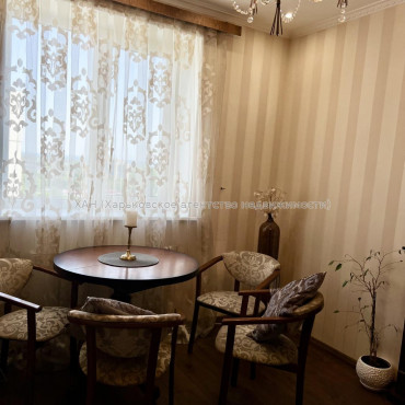 Продам квартиру, Петра Григоренко пр-т , 14 , 3  ком., 57 м², капитальный ремонт 