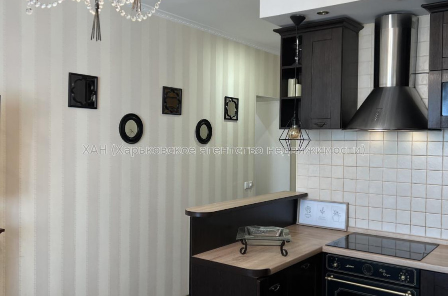 Продам квартиру, Петра Григоренко пр-т , 14 , 3  ком., 57 м², капитальный ремонт 