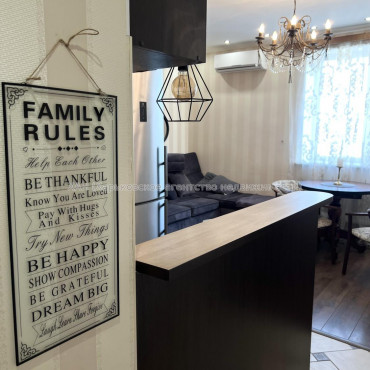 Продам квартиру, Петра Григоренко пр-т , 14 , 3  ком., 57 м², капитальный ремонт 