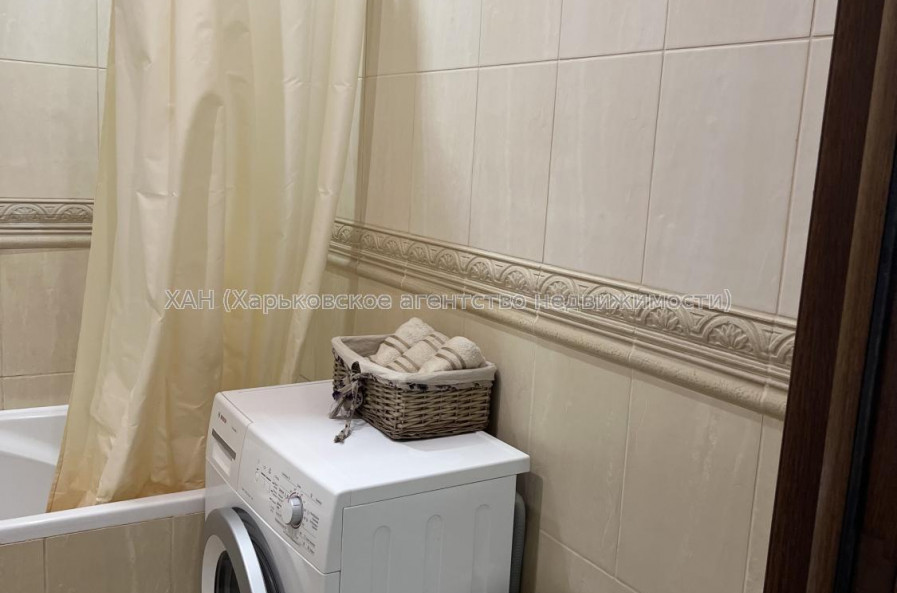 Продам квартиру, Петра Григоренко пр-т , 14 , 3  ком., 57 м², капитальный ремонт 