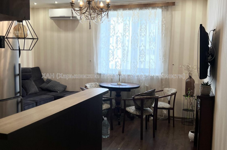 Продам квартиру, Петра Григоренко пр-т , 14 , 3  ком., 57 м², капитальный ремонт 