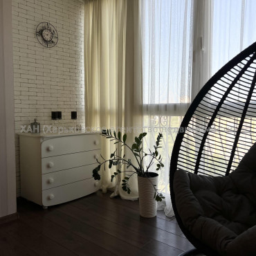 Продам квартиру, Петра Григоренко пр-т , 14 , 3  ком., 57 м², капитальный ремонт 