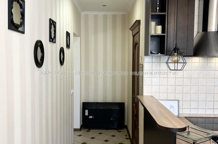 Продам квартиру, Петра Григоренко пр-т , 14 , 3  ком., 57 м², капитальный ремонт 