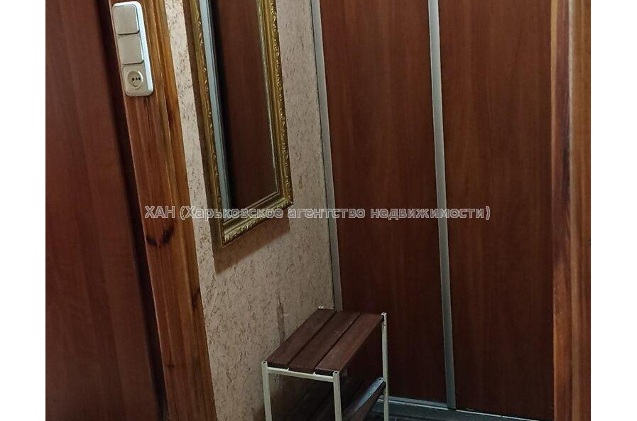 Продам квартиру, Чередниченковский пер. , 1 кім., 32.30 м², косметический ремонт 
