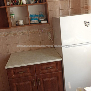 Продам квартиру, Чередниченковский пер. , 1  ком., 32.30 м², косметический ремонт 