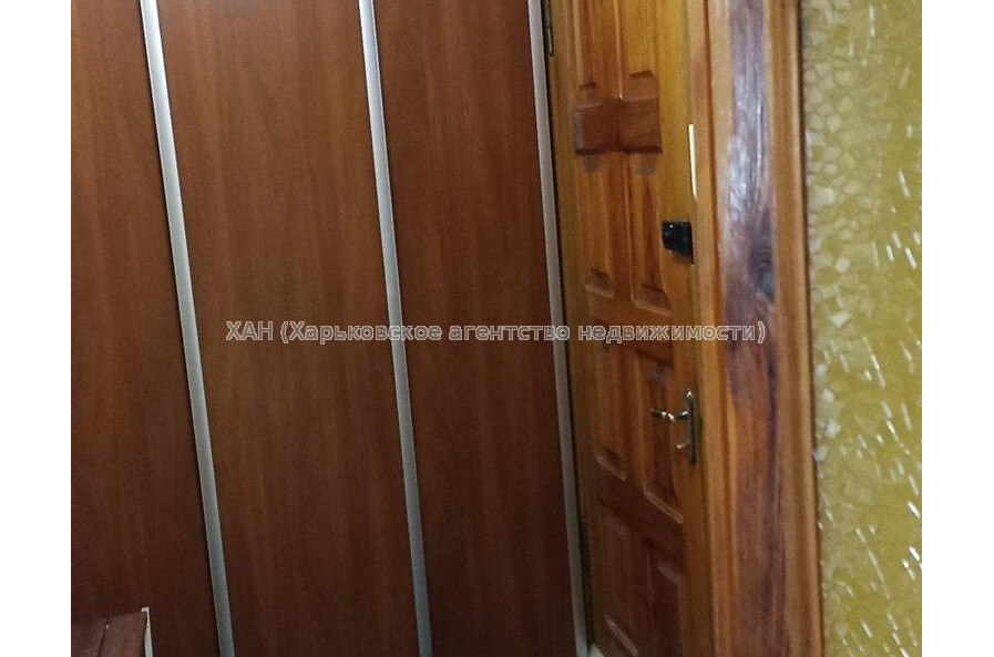 Продам квартиру, Чередниченковский пер. , 1 кім., 32.30 м², косметический ремонт 