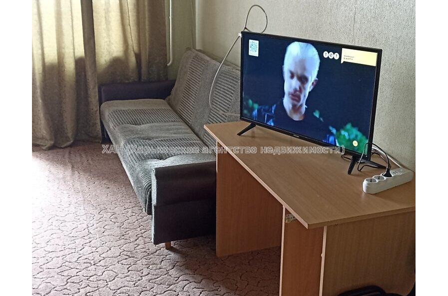 Продам квартиру, Чередниченковский пер. , 1 кім., 32.30 м², косметический ремонт 