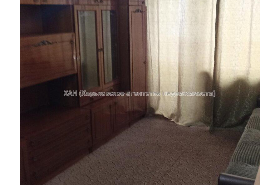 Продам квартиру, Чередниченковский пер. , 1 кім., 32.30 м², косметический ремонт 
