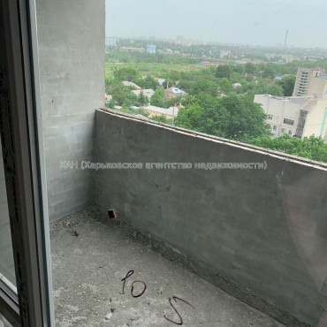 Продам квартиру, Героев Харькова просп. , 1 кім., 48.95 м², без внутренних работ 