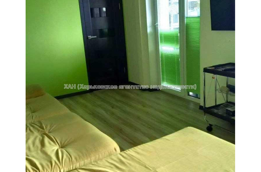 Продам квартиру, Соборности Украины ул. , 2  ком., 56 м², евроремонт 
