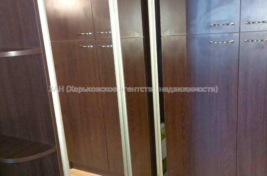 Продам квартиру, Соборности Украины ул. , 2  ком., 56 м², евроремонт 