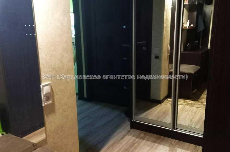 Продам квартиру, Соборности Украины ул. , 2  ком., 56 м², евроремонт 