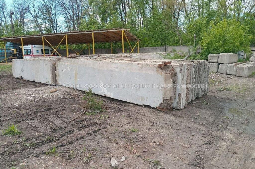 Продам нежилую недвижимость, производственное помещение , 1  ком., 211 м²