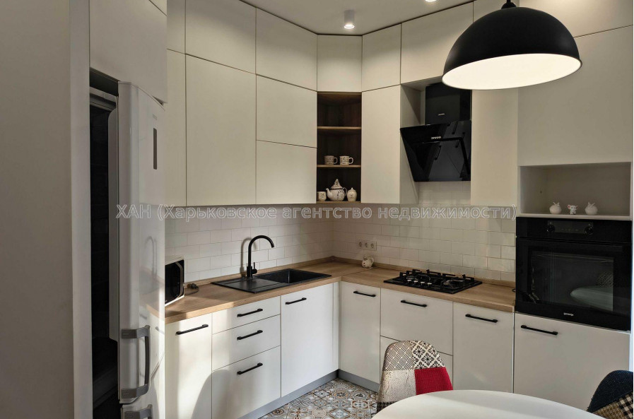 Продам квартиру, Крымская ул. , 3  ком., 77 м², авторский дизайн 