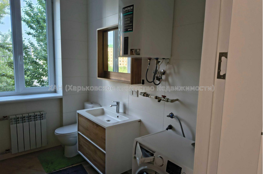 Продам квартиру, Крымская ул. , 3  ком., 77 м², авторский дизайн 