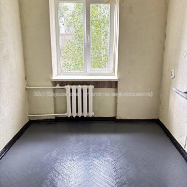 Продам квартиру, 23 Августа ул. , 1  ком., 10 м², косметический ремонт 