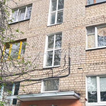 Продам квартиру, 23 Августа ул. , 1  ком., 10 м², косметический ремонт 