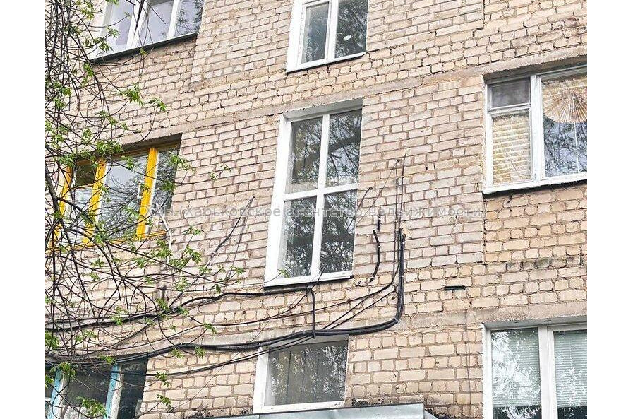 Продам квартиру, 23 Августа ул. , 1  ком., 10 м², косметический ремонт 
