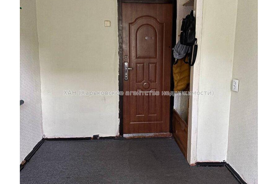 Продам квартиру, 23 Августа ул. , 1  ком., 10 м², косметический ремонт 