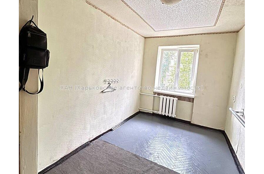 Продам квартиру, 23 Августа ул. , 1  ком., 10 м², косметический ремонт 