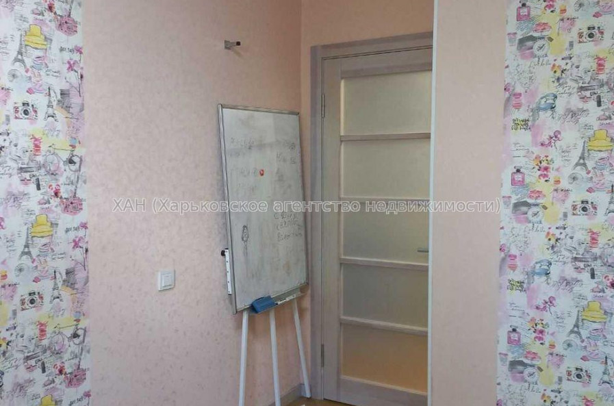 Продам квартиру, Аэрокосмический пр. , 3  ком., 64 м², евроремонт 