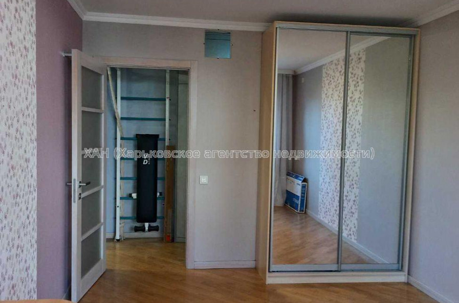 Продам квартиру, Аэрокосмический пр. , 3  ком., 64 м², евроремонт 