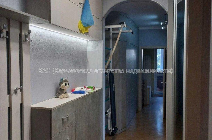 Продам квартиру, Аэрокосмический пр. , 3  ком., 64 м², евроремонт 