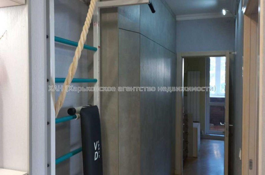 Продам квартиру, Аэрокосмический пр. , 3  ком., 64 м², евроремонт 
