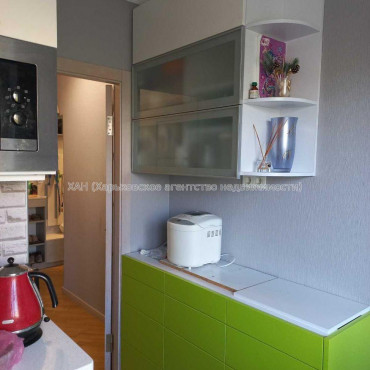 Продам квартиру, Аэрокосмический пр. , 3 кім., 64 м², евроремонт 