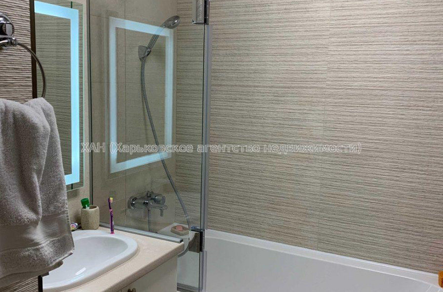 Продам квартиру, Садовый проезд , 3 кім., 90 м², евроремонт 