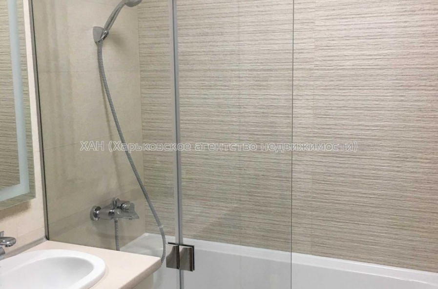 Продам квартиру, Садовый проезд , 3 кім., 90 м², евроремонт 