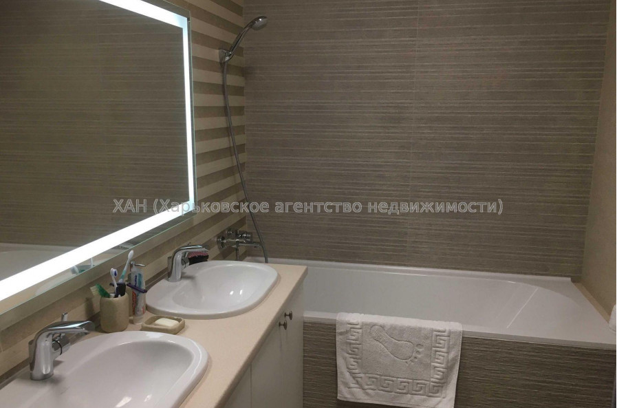 Продам квартиру, Садовый проезд , 3 кім., 90 м², евроремонт 