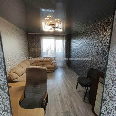 Продам квартиру, Тимирязева ул. , 2 кім., 51 м², капитальный ремонт 