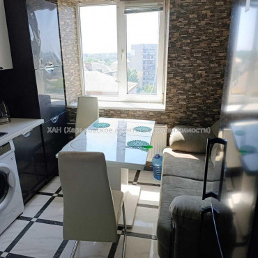 Продам квартиру, Тимирязева ул. , 2 кім., 51 м², капитальный ремонт 