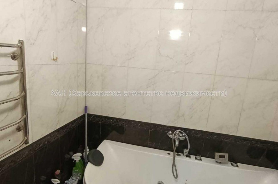 Продам квартиру, Тимирязева ул. , 2 кім., 51 м², капитальный ремонт 